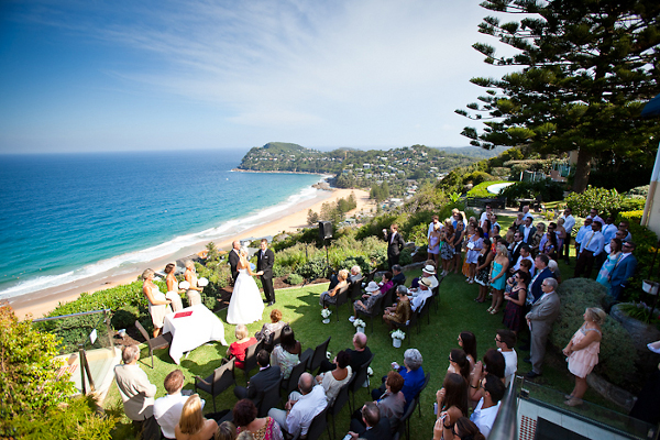 Why Australians Love A Beach Or Backyard Wedding Weddinghappy Com